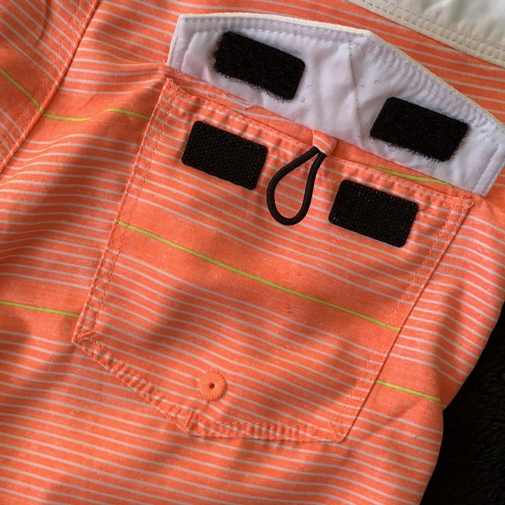 🎉Host Pick🎉 Hurley Boys Swim Trunks - Picture 3 of 5